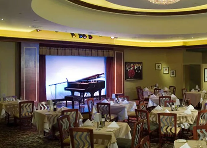 World Casino hotels Hilton Garden Inn New York/Staten Island