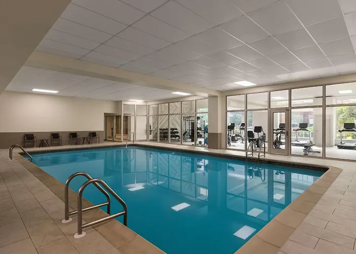 Hotel barato: Doubletree By Hilton New York-Laguardia