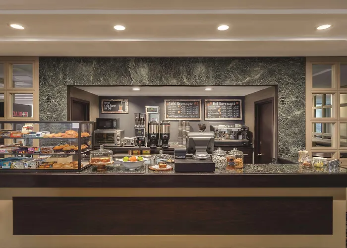 Hotel barato: Doubletree By Hilton New York-Laguardia
