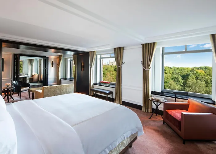 Hotels with tennis Ritz-Carlton New York, Central Park