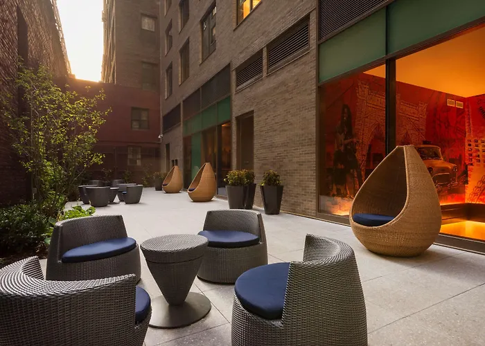 Pet Friendly hotel: Homewood Suites Midtown Manhattan Times Square South