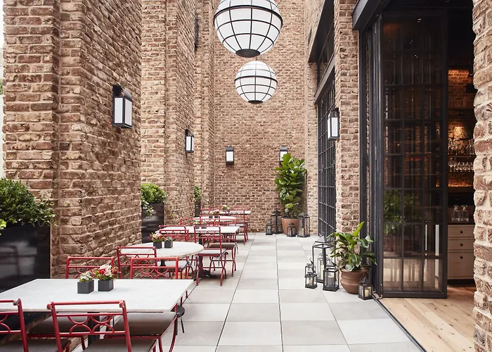 Hotel boutique Apenas: Civilian Hotel